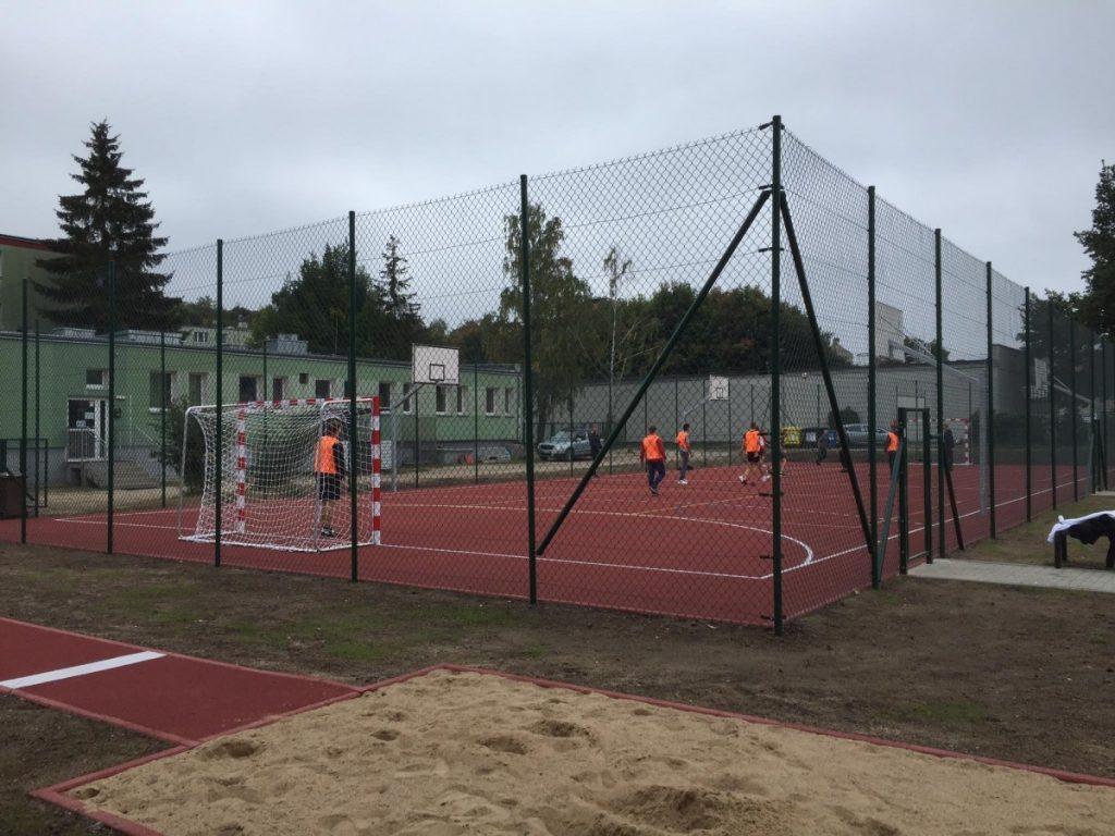nowy kompleks sportowy w Zespole Szkół Zawodowych w Giżycku