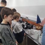 zdjęcia - zajęcia chłopców z MOS w WTZ