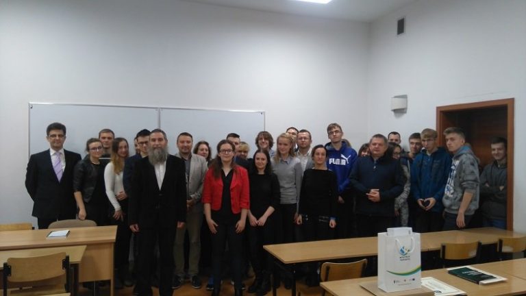 Uczniowie II LO w IX Edycji Konkursu Wiedzy o Regionie