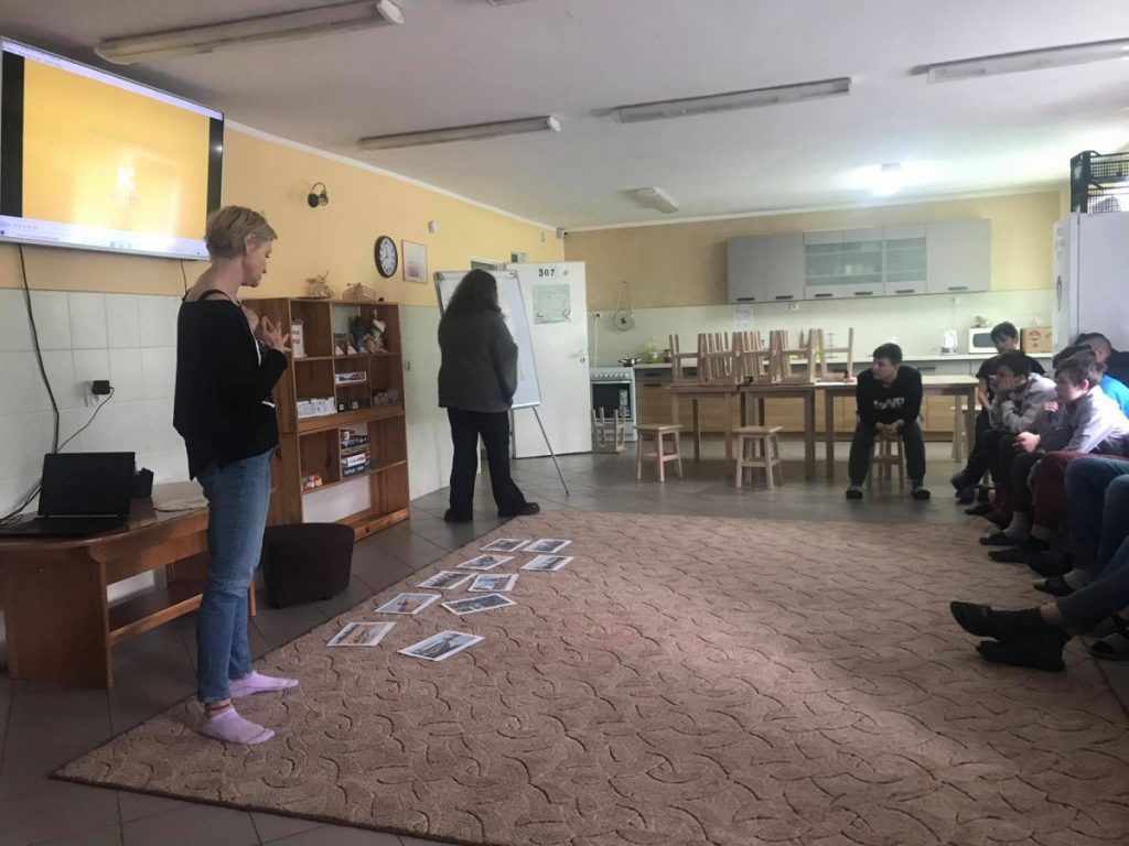 zdjęcie - zajęcia w Młodzieżowym Ośrodku Socjoterapii