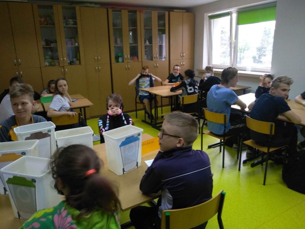 zdjęcie z konkursu matematyczno przyrodnieczego w specjalnym ośrodku szkolno wychowawczym