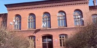 I Liceum Ogólnokształcące - zdjęcie budynku