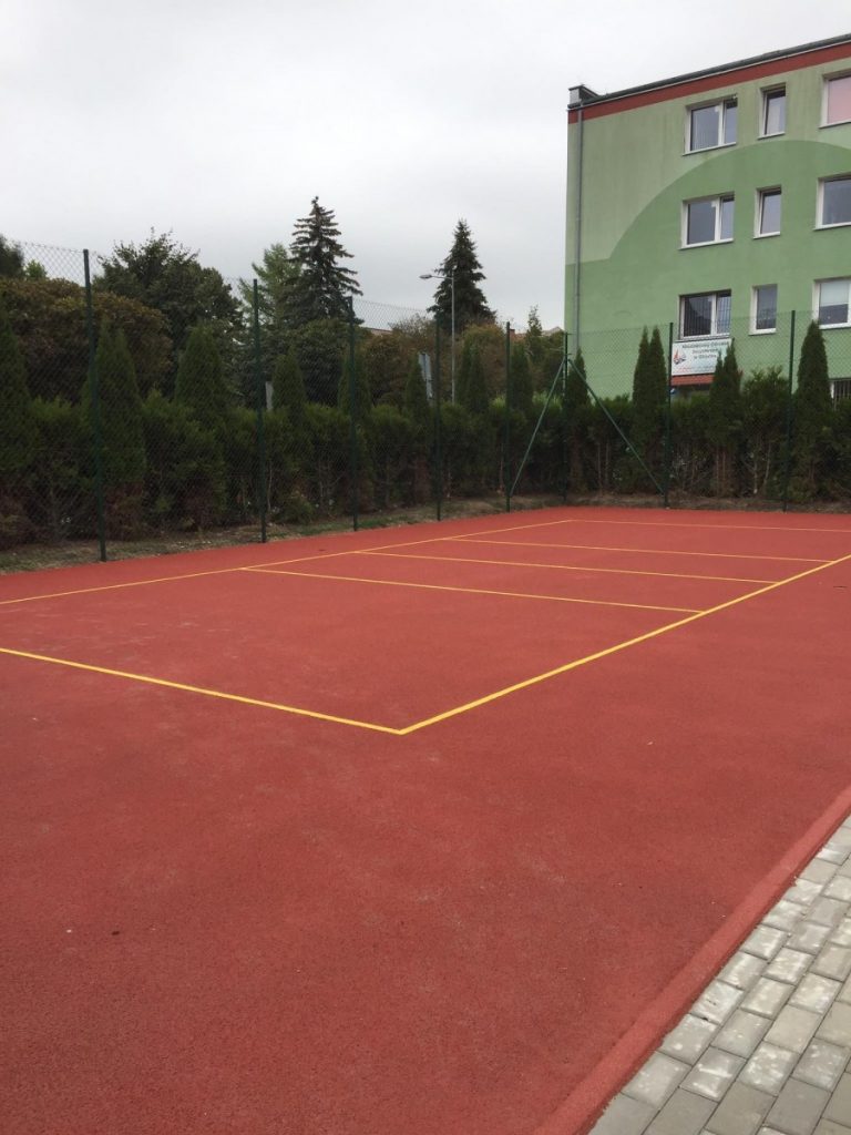 nowy kompleks sportowy w Zespole Szkół Zawodowych w Giżycku