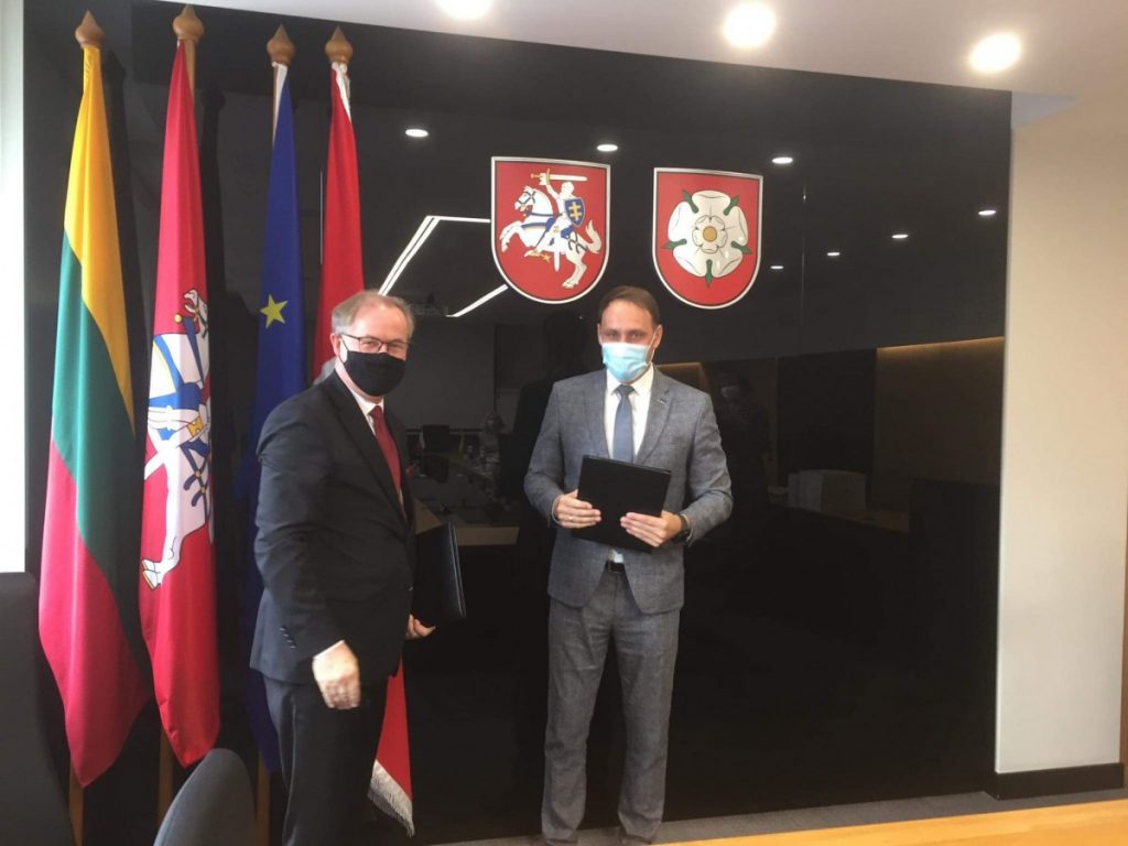 zdjęcie spotkanie z merem alytus na litwie