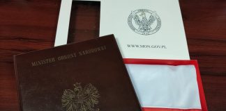 Podziękowania za udział w akcji "Murem za polskim mundurem"