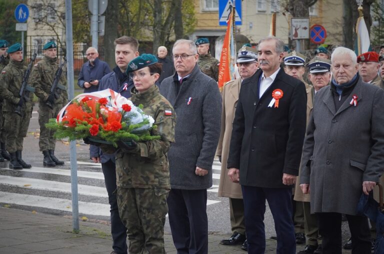 Obchody 104 rocznicy odzyskania przez Polskę niepodległości