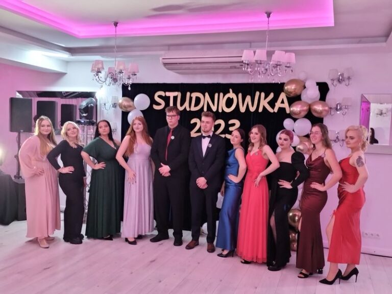 Studniówka 2023 w Zespole Szkół Zawodowych