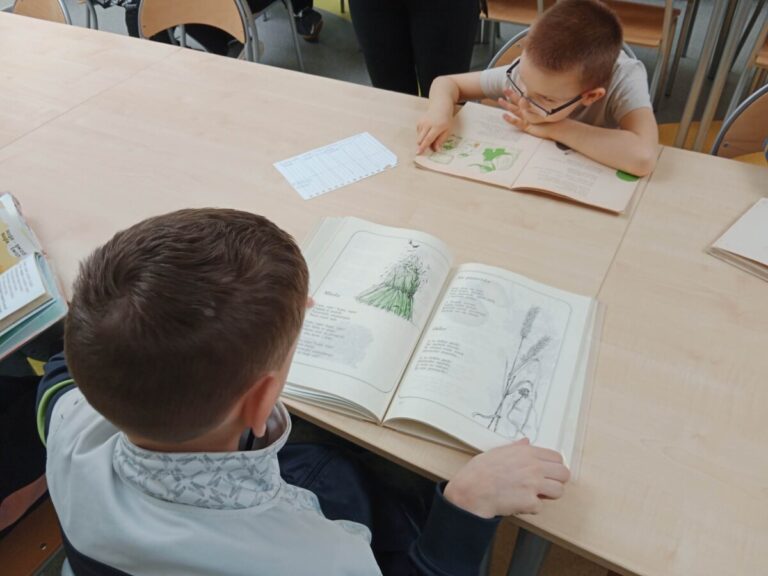 ŚWIATOWY DZIEŃ POEZJI w SOSW w GIŻYCKU