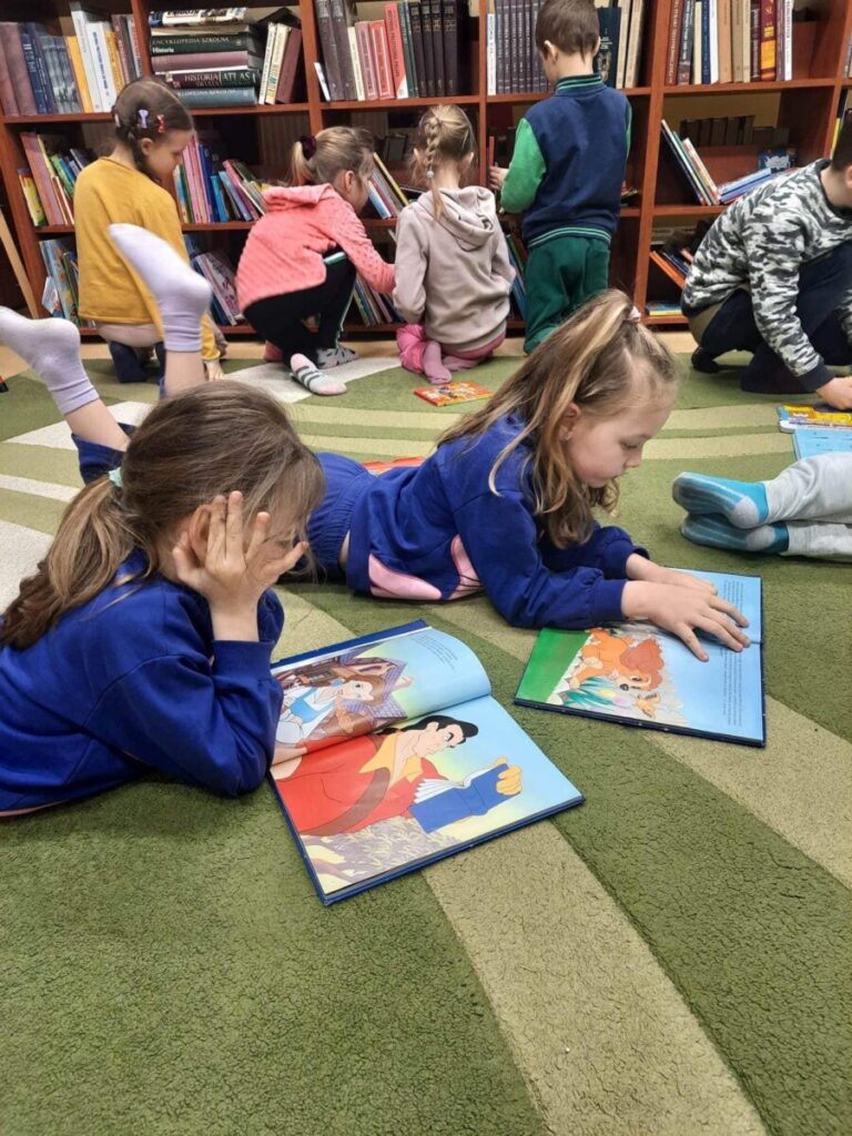 Zajęcia biblioteczne w Powiatowej Bibliotece Pedagogicznej