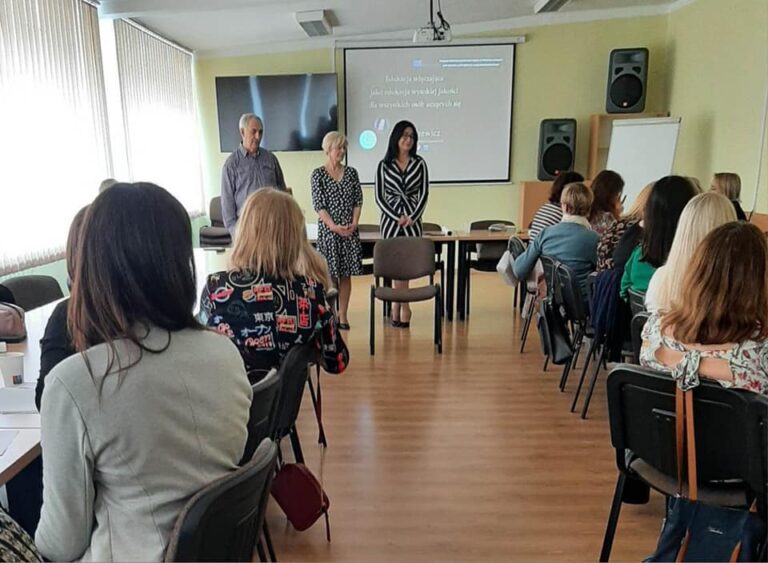Kompetencje i współpraca nauczycieli kluczem do sukcesu ucznia