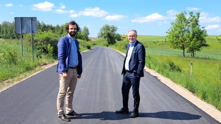 Postęp prac przy przebudowie drogi Żywki Małe – Lipowo