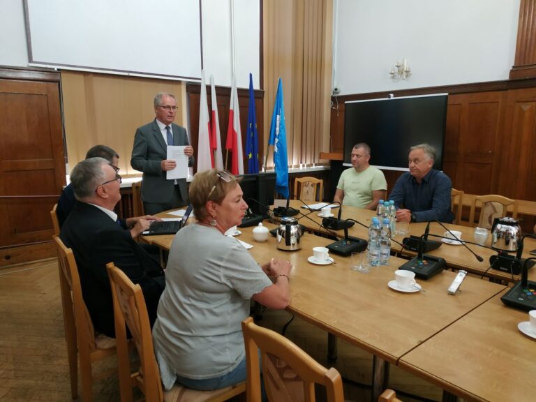 Komisja Bezpieczeństwa i Porządku o przygotowaniach do zbliżającego się roku szkolnego