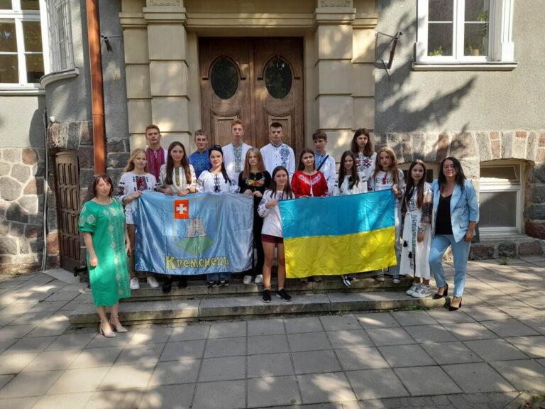 Młodzież z Krzemieńca z wizytą w Starostwie