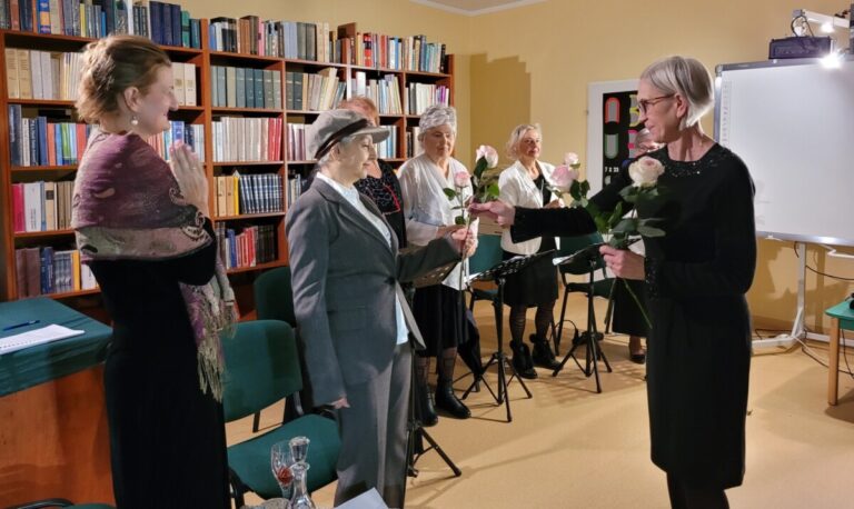 Teatr  IOTA Sceną Słowa pokłonił się kolejny raz Wisławie Szymborskiej