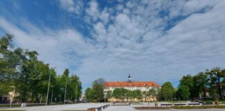 plac piłsudskiego