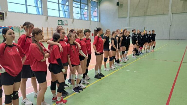 Mistrzostwa Powiatu w siatkówce dziewcząt szkół ponadpodstawowych