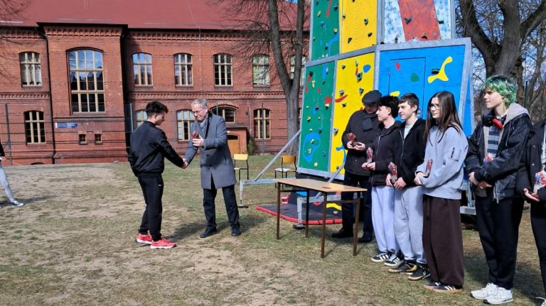 IV Powiatowe Zawody Wspinaczkowe na czas