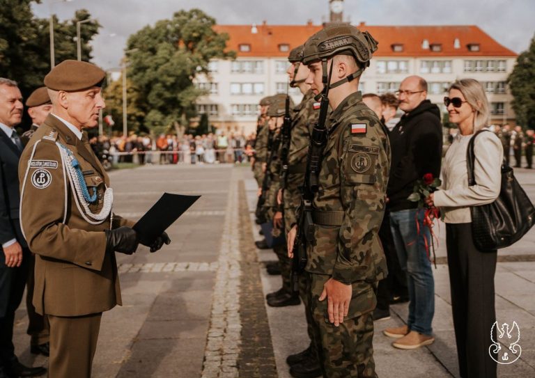 Przysięga wojskowa 4 Warmińsko-Mazurskiej Brygady Obrony Pogranicza